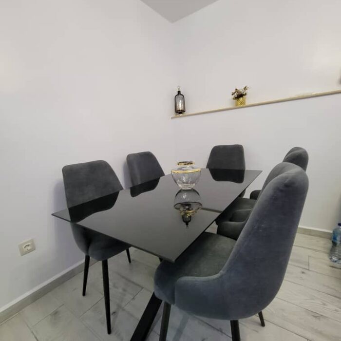 Table a manger NEBULA